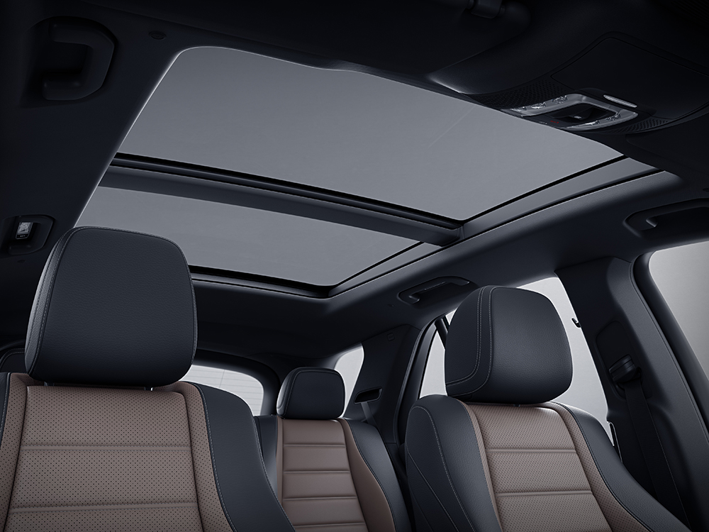 18.+全新GLE+SUV宽敞舒适的尊享空间让家人一同开启品质旅程.jpg