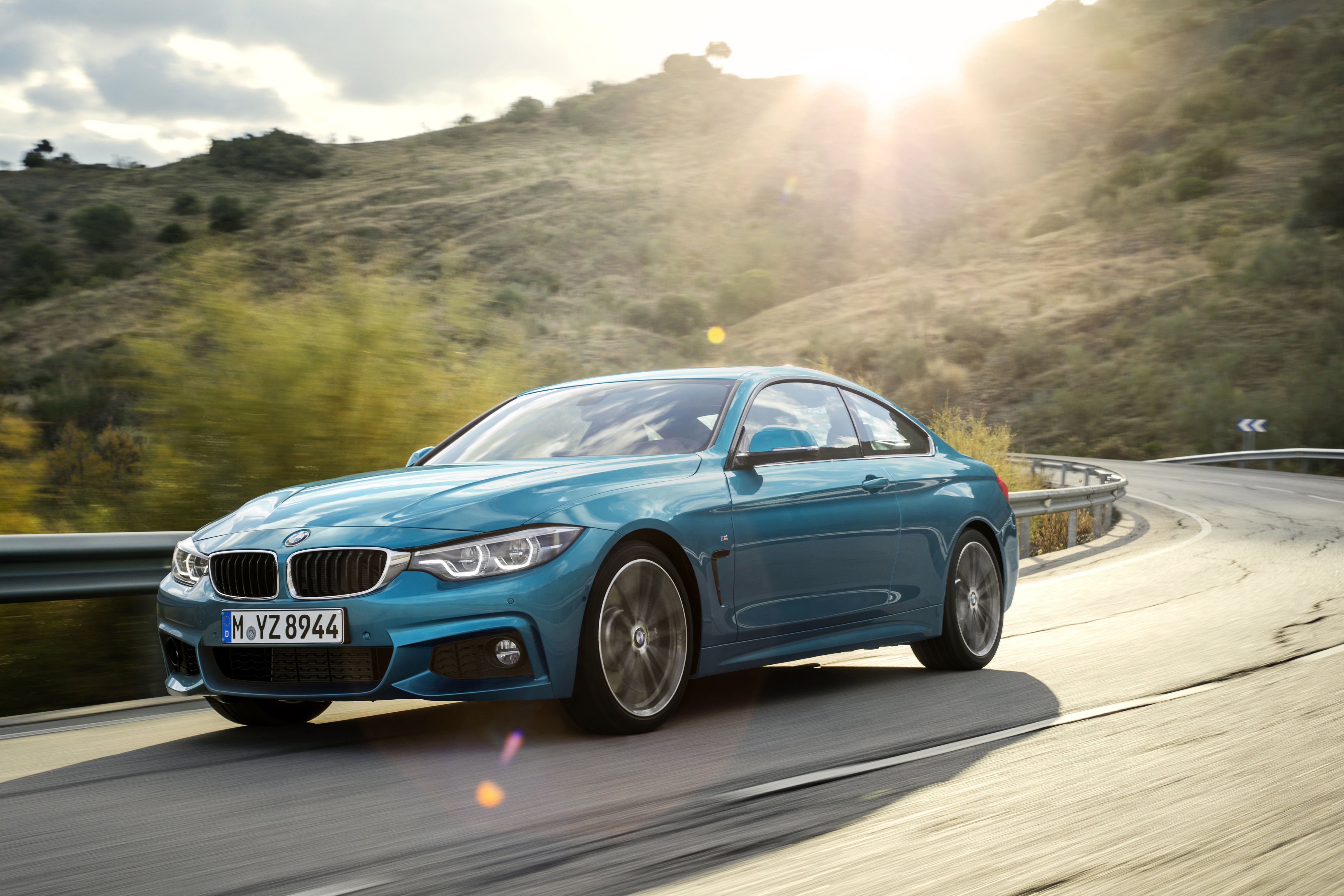 P90245214_highRes_bmw-4-series-m-sport.jpg
