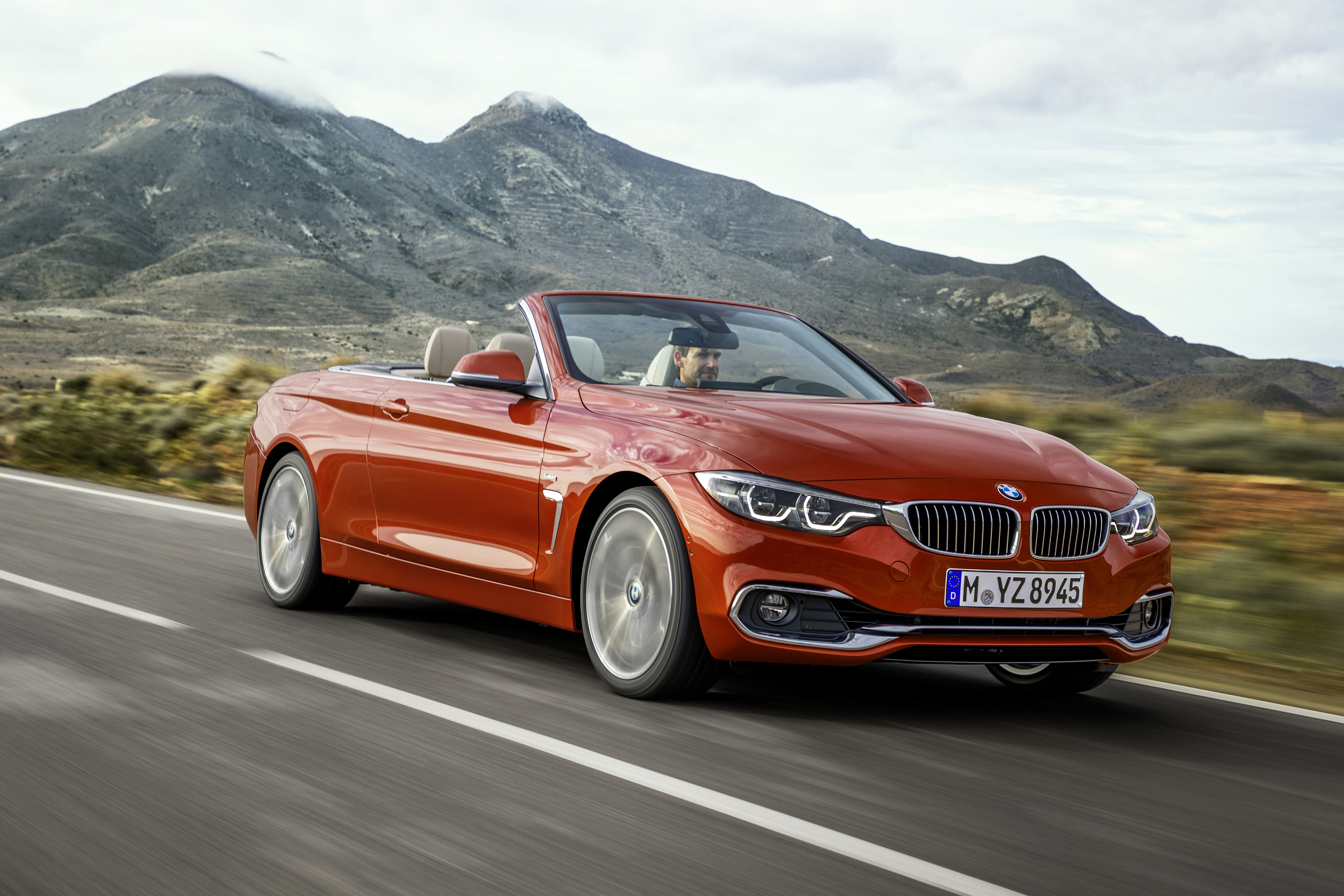 P90245274_highRes_bmw-4-series-luxury-.jpg