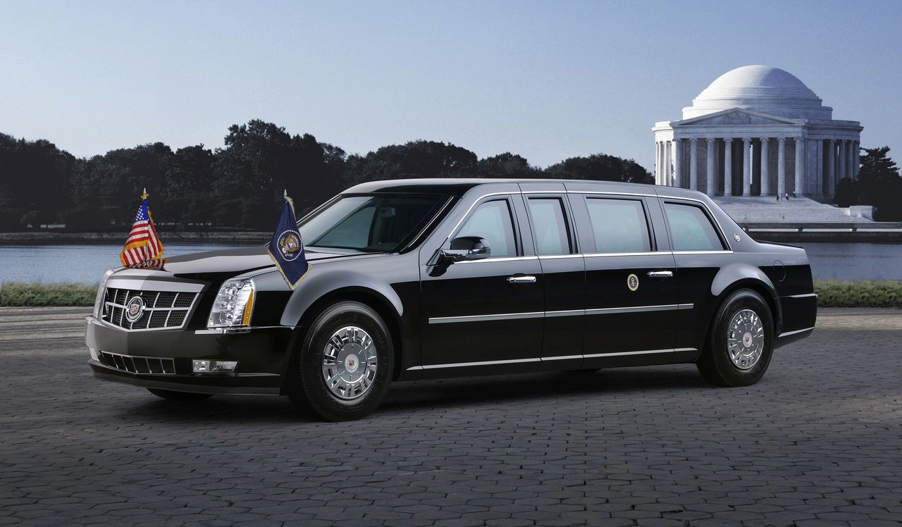 cadillac-barack-obama-presidential-limousine-img_1.jpg