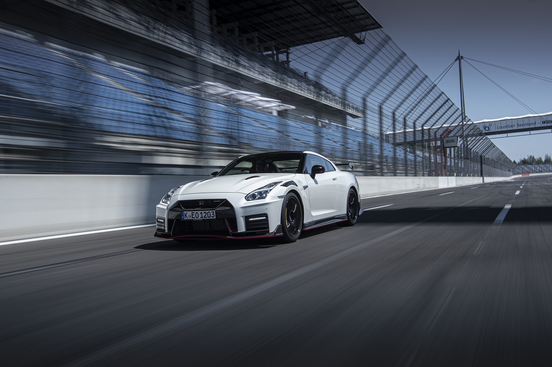 MY20 GT-R NISMO Germany_14-source.jpg