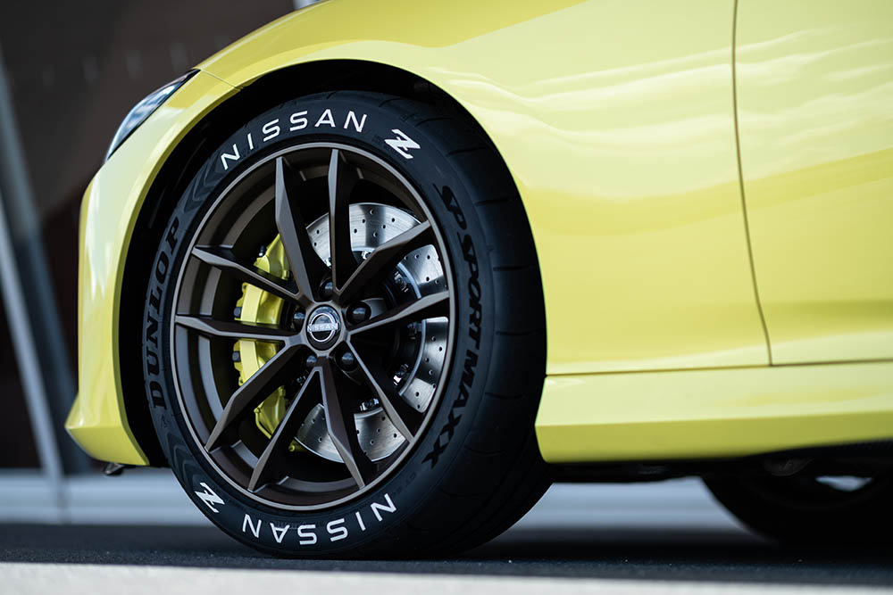 Nissan_Z_Proto_Exterior_Wheel_1.jpg