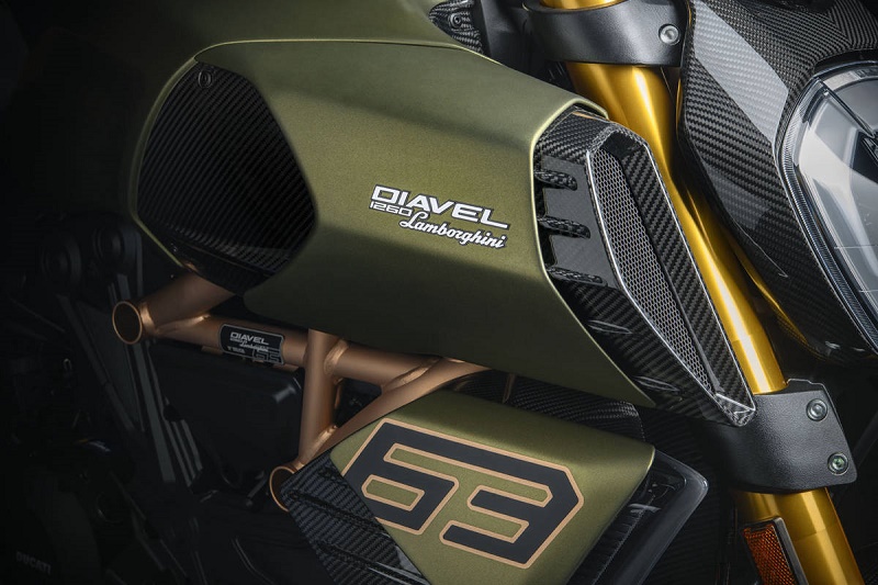 06 - 杜卡迪Diavel 1260兰博基尼限量版.jpg