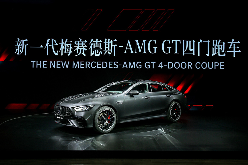 17.新一代梅赛德斯-AMG GT四门跑车在广州车展先期上市共四款车型.jpg